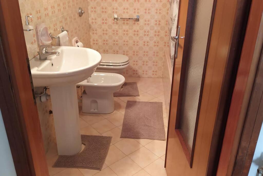 クルゾーネDream Houseアパートメント エクステリア 写真