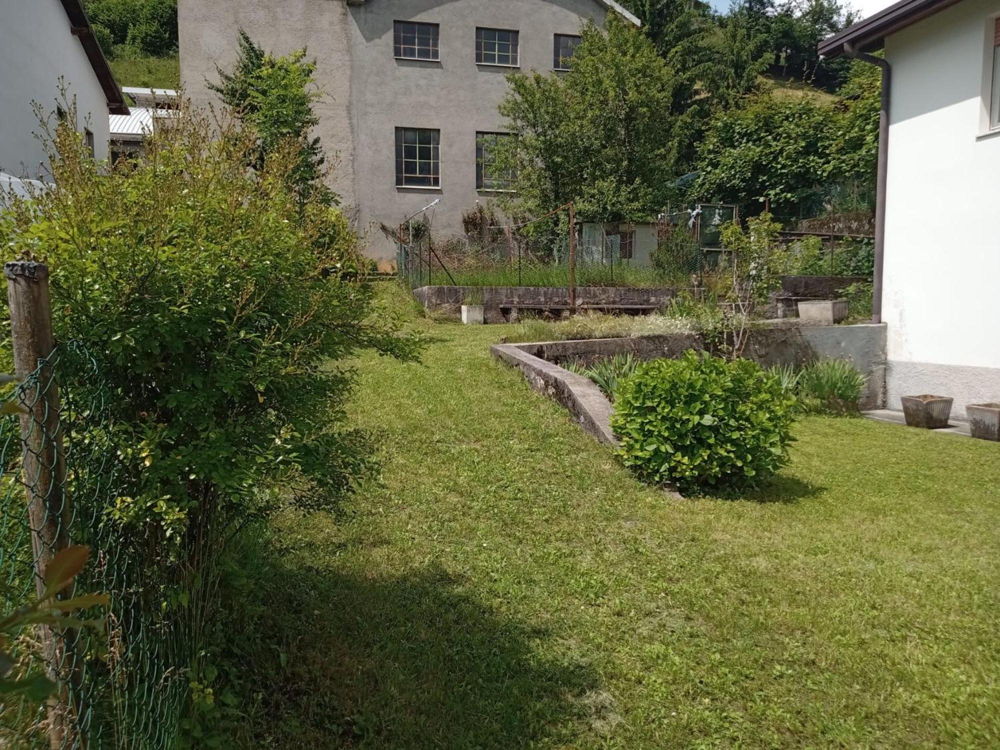 クルゾーネDream Houseアパートメント エクステリア 写真